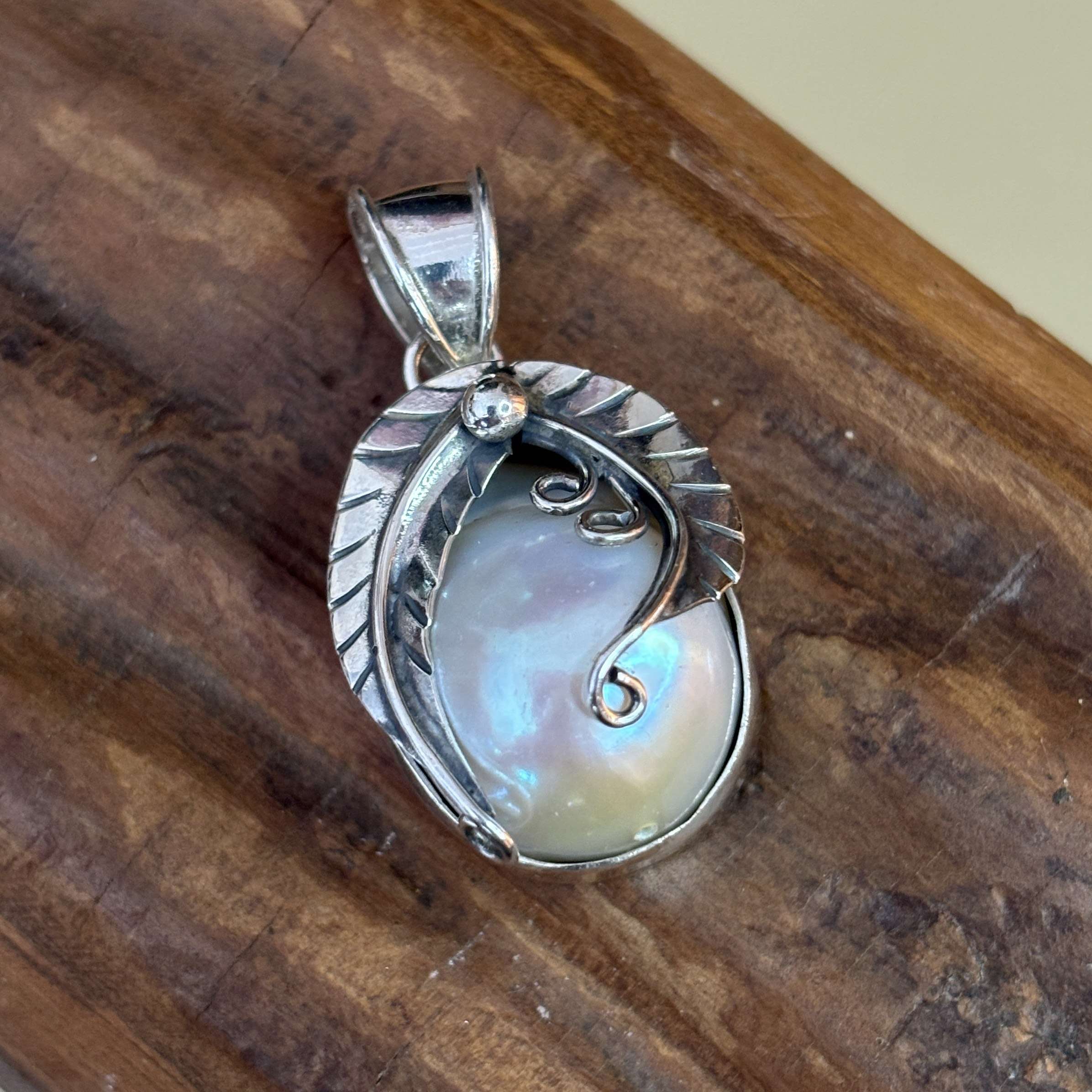 (HANDMADE 925 BALI STERLING SILVER FILIGREE PENDANT WITH BAROQUE)